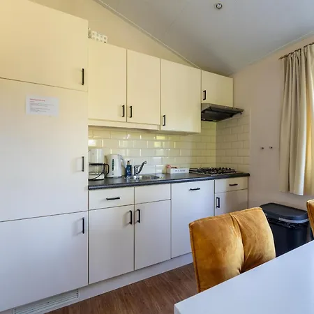 Ferienhaus Getaway With Garden & Pool, Cleaning Included *