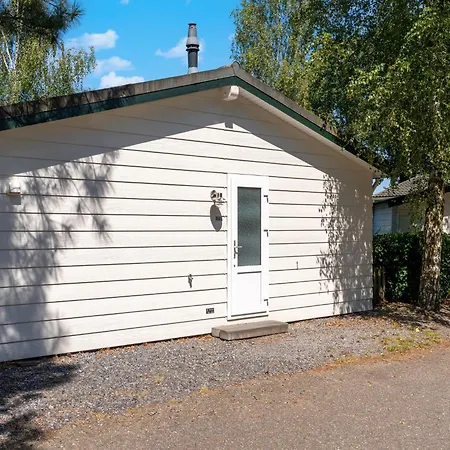 Ferienhaus Getaway With Garden & Pool, Cleaning Included *